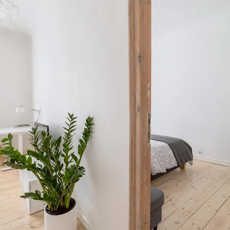 Cozy & Chic & Quiet - Embassy Area - Free Parking Appartement