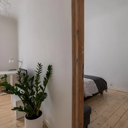 Cozy & Chic & Quiet - Embassy Area - Free Parking *